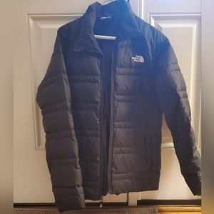 Boys' Northface Puffer Coat. Size 18-20